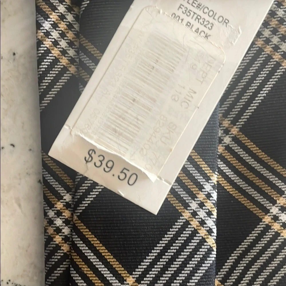 Roundtree and Yorke Silk Tie  Tartan Tie Black-Gold-White